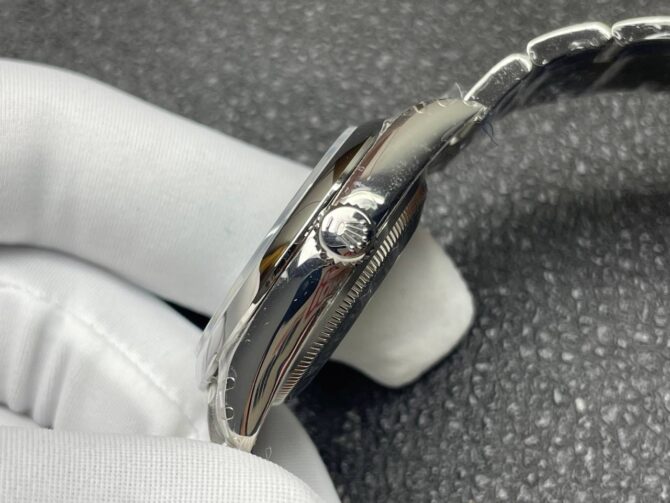 RLX Oyster Perpetual 36 126000 (VSF)