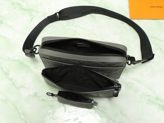 LV Trio Messenger (SCG)