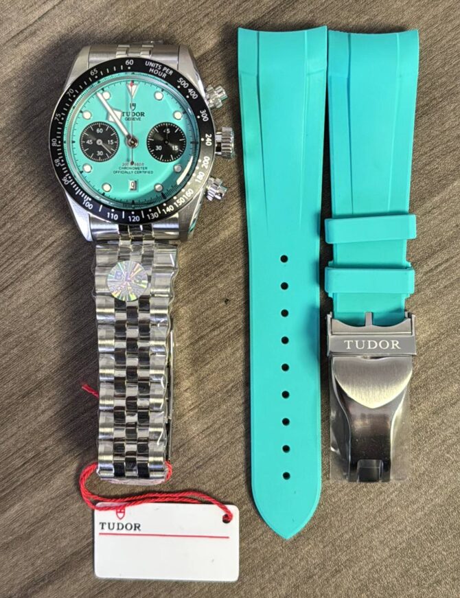 TDR Black Bay Chrono Flamingo Blue (BLSF)